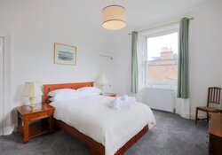 Westend Place - master bedroom