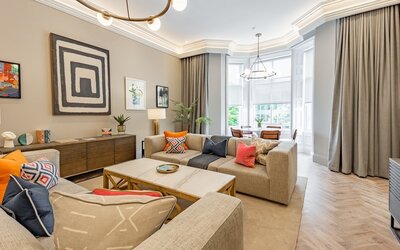 Living Room - Fantastic view of St. Andrews