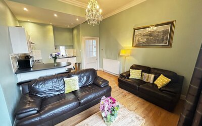 402ecac9-e673-4139-acb4-e73a713846a2