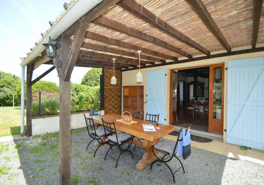 Terrasse couverte pour dîner