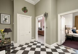 Chic Hallway in Edinburgh Vacation Rental