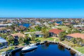 A Florida House Villa