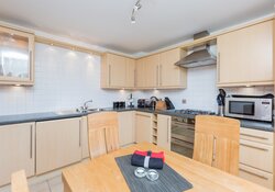 23013_OldTolboothWynd_9