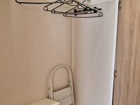 Master Bedroom Walk In Wardrobe