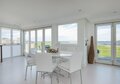 Clova Penthouse - dining area