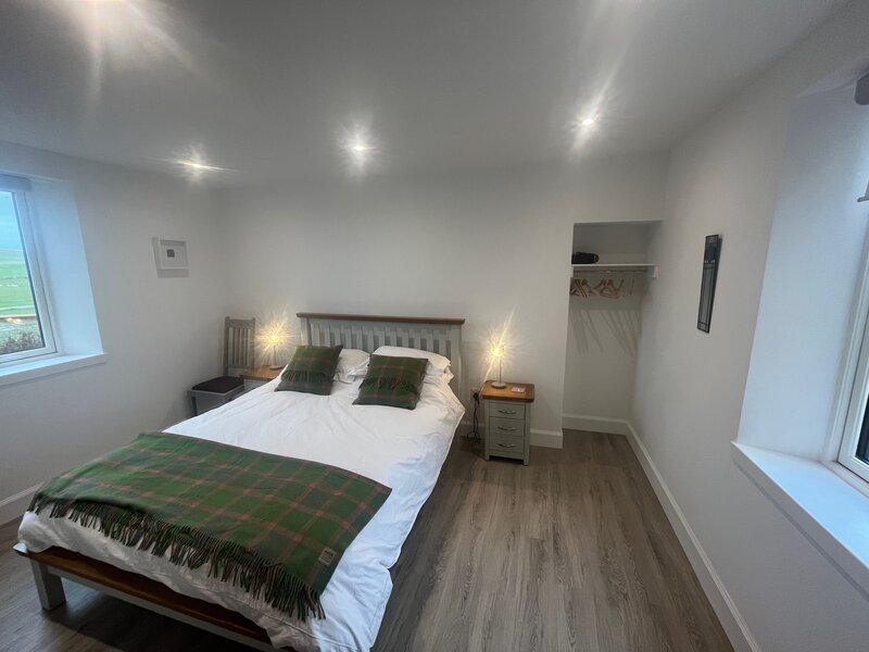 B56867EB-0ED4-47D0-B65A-65FD8655257A