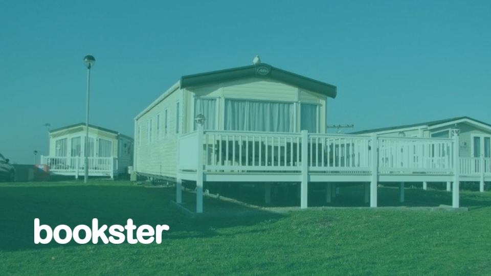 Caravan Park Lodges - A caravan lodge with a balcony surrounding it, on grass. (© Static caravans in the Seashore Holiday Village by Evelyn Simak) Caravan Park Lodges - A caravan lodge with a balcony surrounding it, on grass. (© Static caravans in the Seashore Holiday Village by Evelyn Simak)
