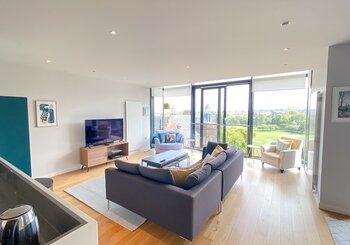Open Plan Living Area - Open plan living area of Edinburgh holiday home with stunning views across the city.