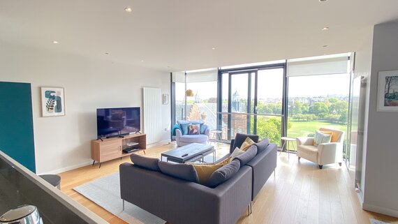 Open Plan Living Area - Open plan living area of Edinburgh holiday home with stunning views across the city.