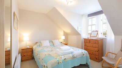 Double bedroom - Double bedroom at Holmgarth Apartment, a family holiday let in North Berwick