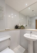Bathroom in Corporate Let in Scotland