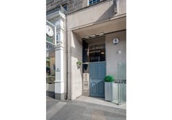 Frederick Street Apartment-3