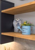Open Shelving & Contemporary Kitchen Styling