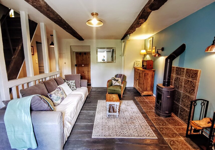 9bf4f635-086e-402e-a256-69a4af8dbc12