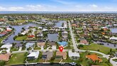 A Florida House Villa