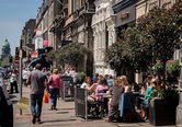 Lively Outdoor Space in Edinburgh