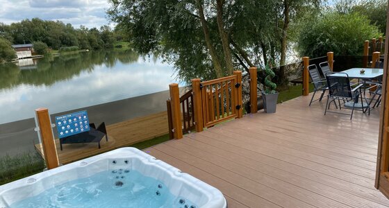 Hot Tub on the Terrace