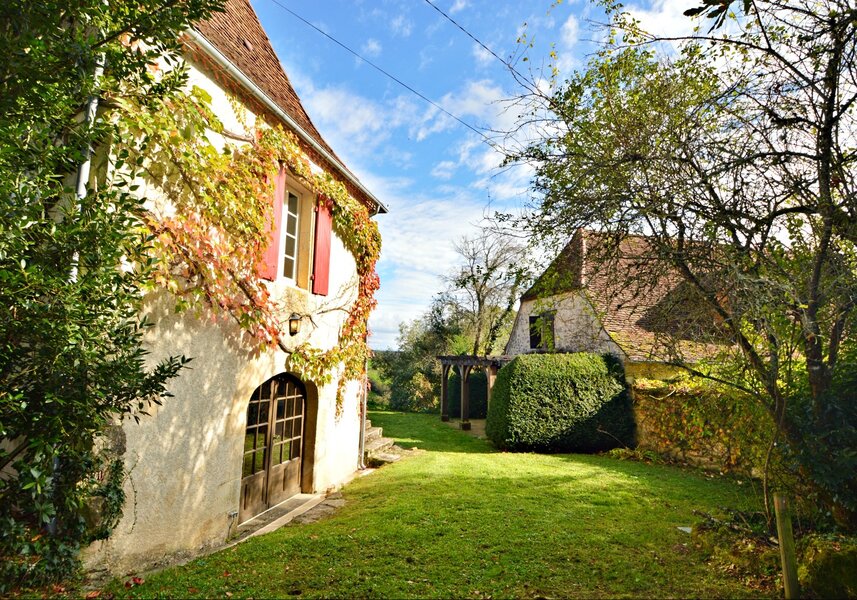 Traditional stone house with nice garden
