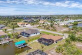 A Florida House Villa
