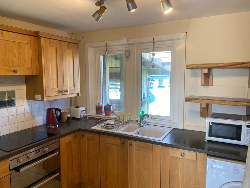 Kitchen 1
