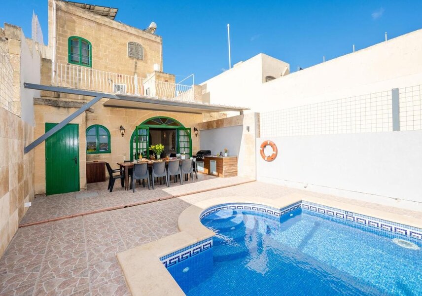 Pool Terrace Dining