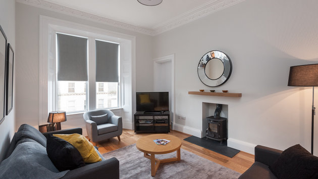 Brunswick Street 1 - Large family living room in with sofa bed in Edinburgh holiday let