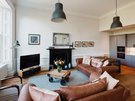 Spacious self catering in Edinburgh New Town - Spacious and social living room