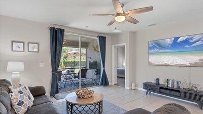 A Florida House Villa (© StreamLine VRS)