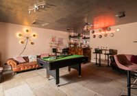 lounge bar landscape