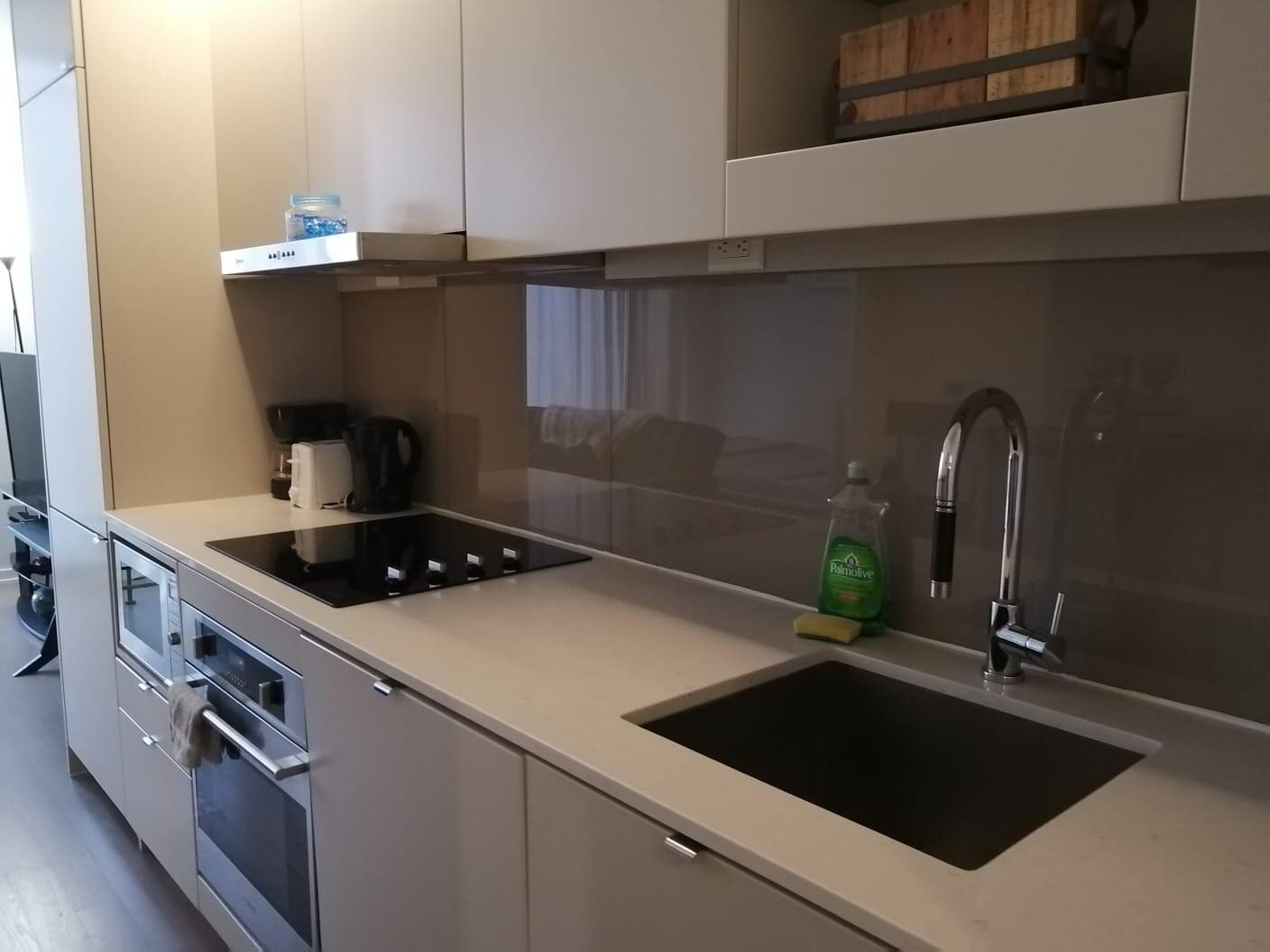 Luxury 1 Bedroom Condo Ultra Central Downtown Toronto