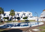 Schwimmbad 2016-06-17-074938