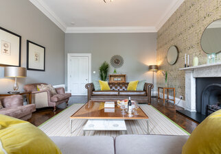 Lounge in a Holiday Rental in Edinburgh