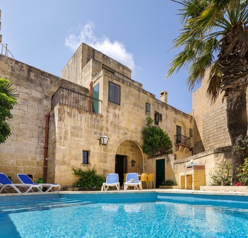 Dar tas-Soru pool area