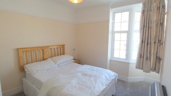 89a conn double bed