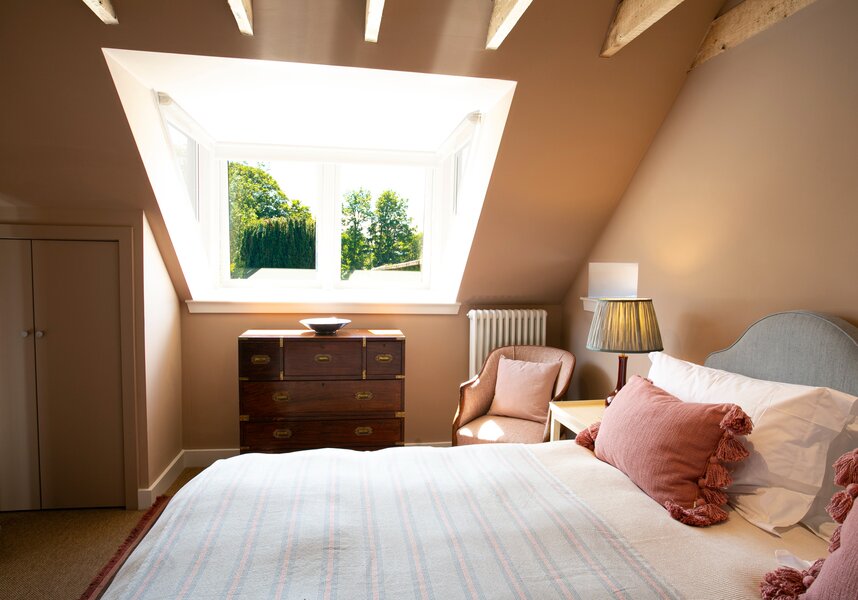 Bright superking bedroom on first floor