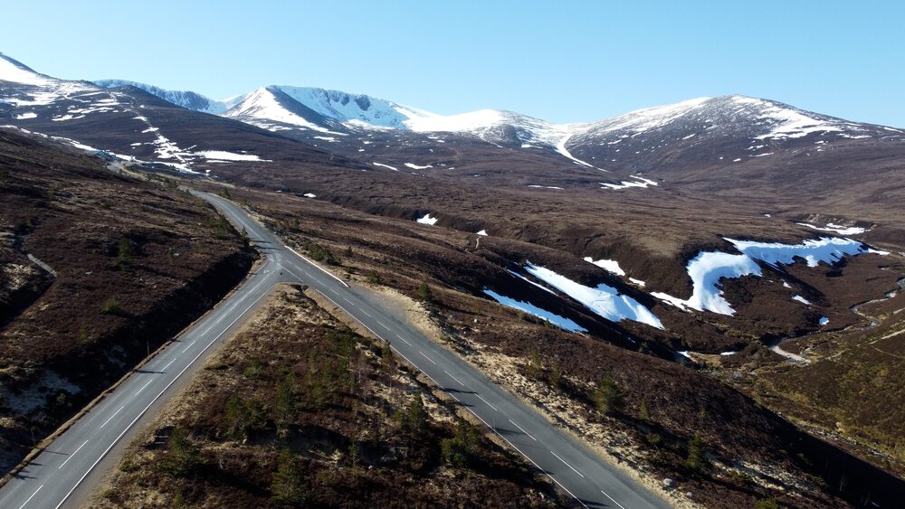 Aviemore Skiing and Snow sports on Cairngorm Mountain igloo.scot