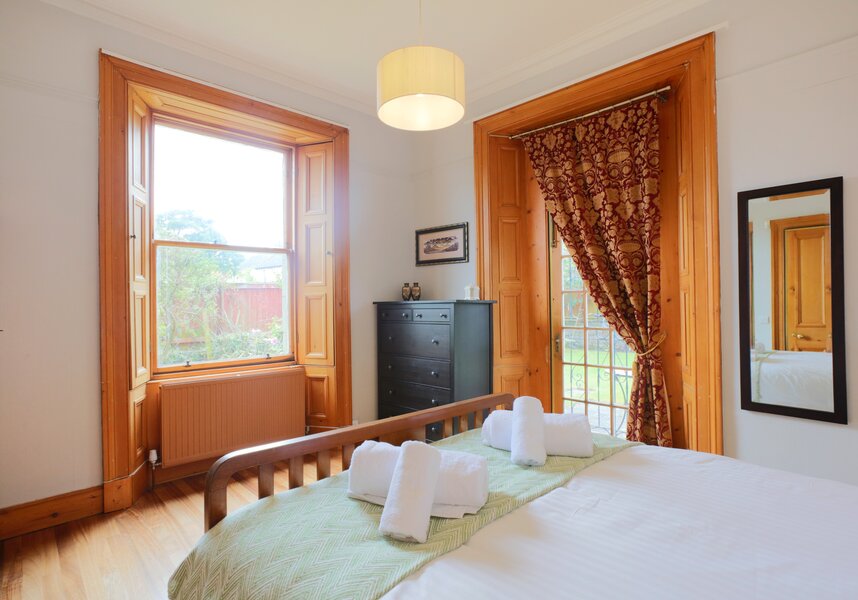 Westend Place - double bedroom