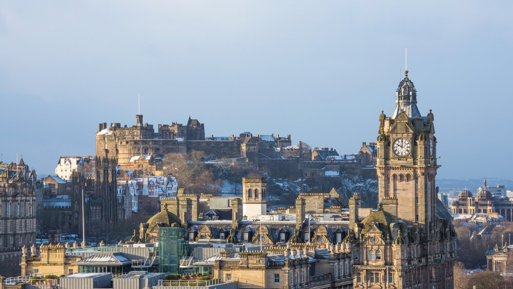 Edinburgh Castle in the winter - Edinburgh Castle in the background with the cityscape in the foreground. (© VisitScotland / Kenny Lam)