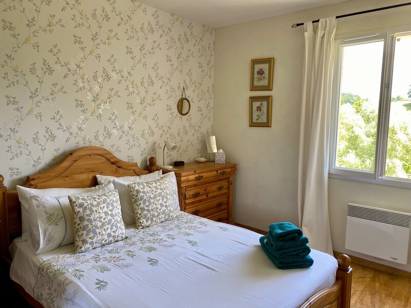 Holiday house with pool, France