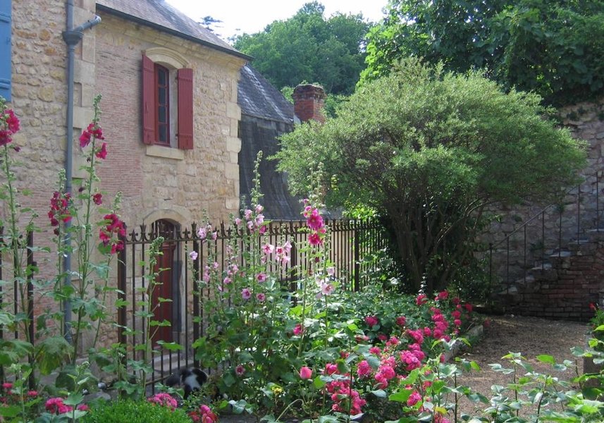 Pretty french house in french village of Hautefort