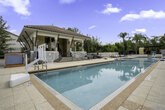 A Florida House Villa
