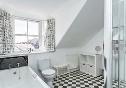 Family bathroom