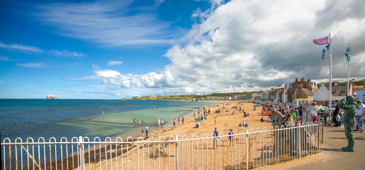North Berwick Beach (© VisitScotland / Grant Paterson)