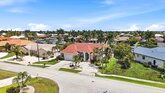 A Florida House Villa