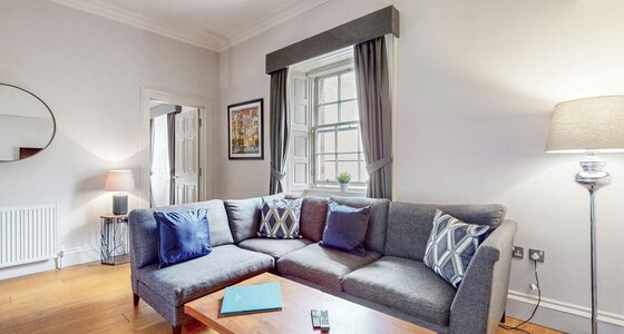 16-web-or-mls-242 West George Street Lomond_16