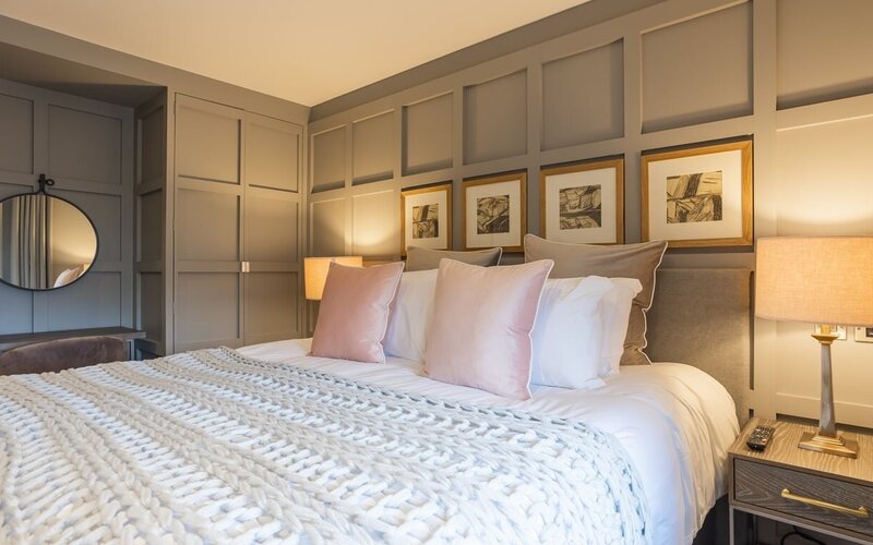 Bedroom - Big and comfortable bedroom