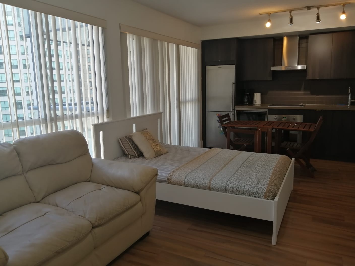 One Bedroom Condo Front St West Downtown Toronto