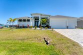 A Florida House Villa