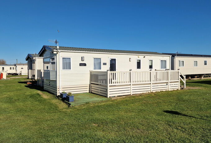 Outside view of Blenheim - Outside view of Blenheim with veranda and seating area