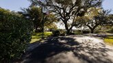 A Florida House Villa
